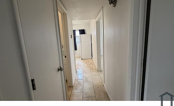 4th image of 1040 E Turney Ave APT 5