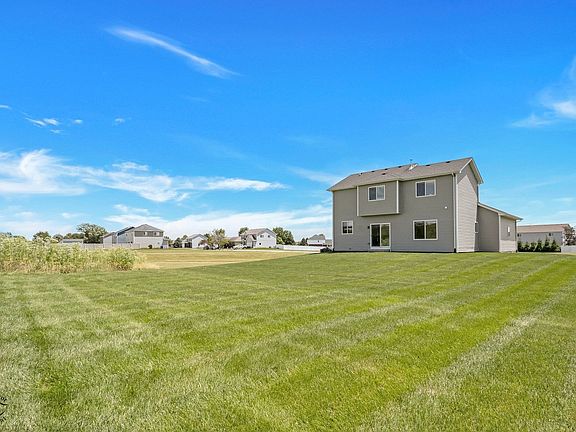 2nd image of 495 Shamrock Ln