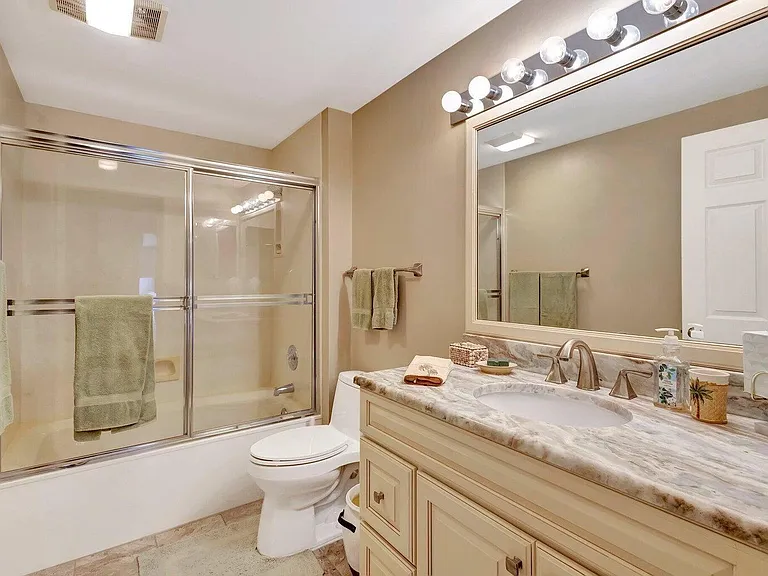 16050 W Bay Dr #151 — Photo 19