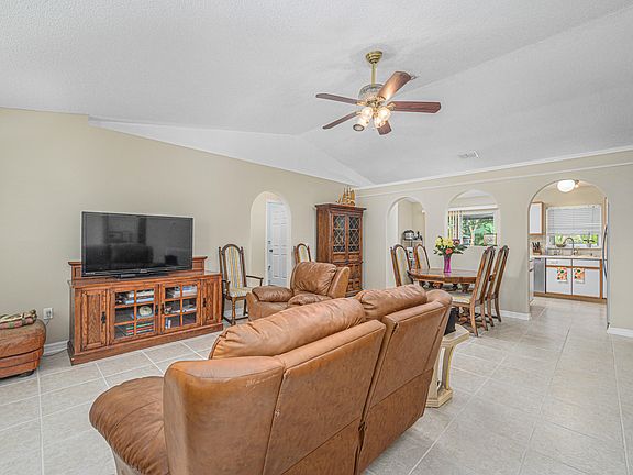 2nd image of 4274 SW Elba Street