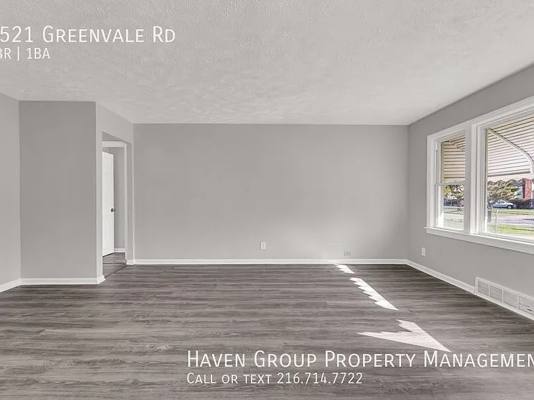 2521 Greenvale Rd — Photo 4
