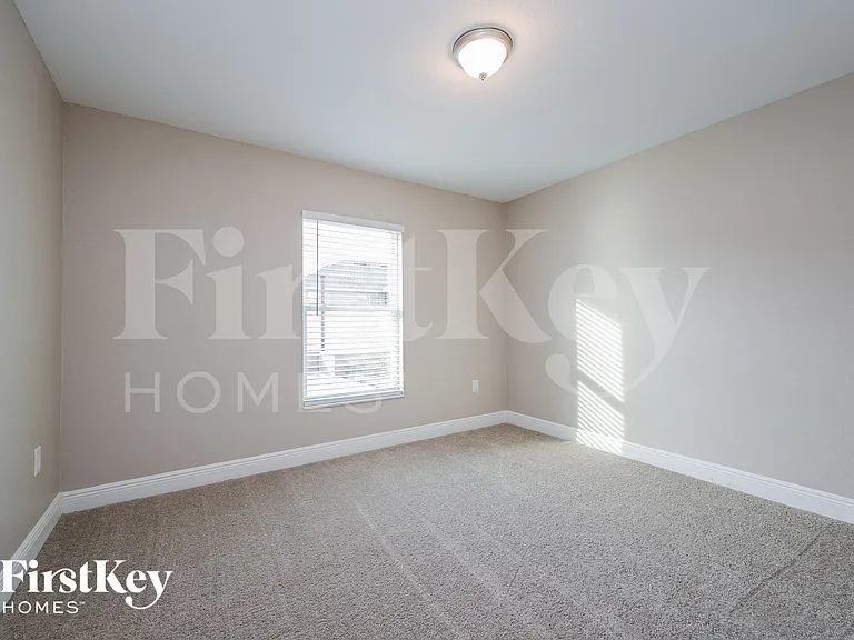 1581 Lemon Ave — Photo 12