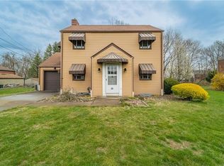 28 Kennedy Ln, Mc Kees Rocks, PA 15136