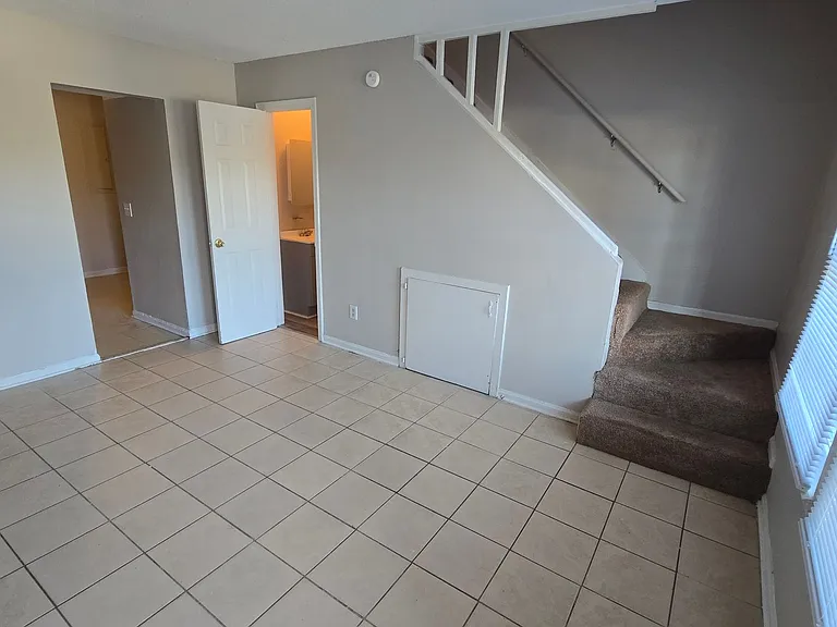 1639 North St — Photo 3