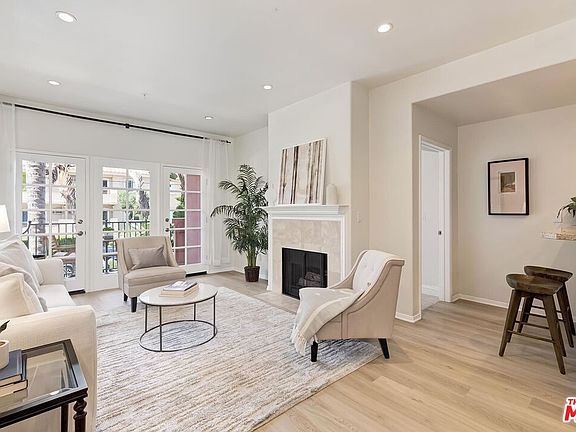 4th image of 1522 S Saltair Ave APT 107