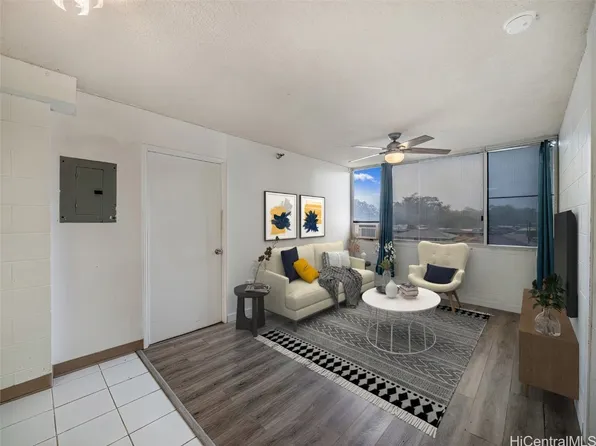329 California Ave APT 306, Wahiawa, HI 96786