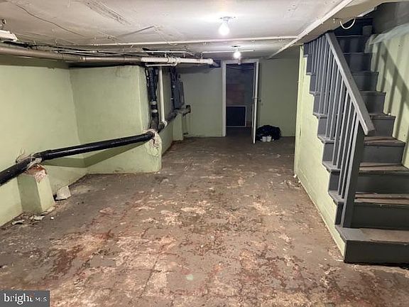 2nd image of 2329 S Hicks St
