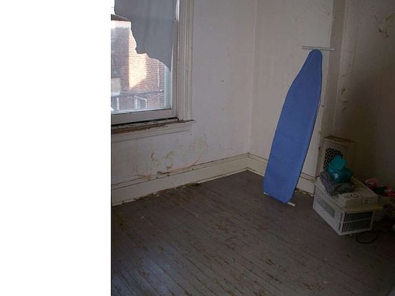 5th image of 235 W Wishart St