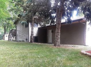 8212 Morgan Ave N, Brooklyn Park, MN 55444