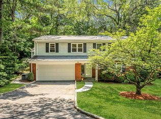 9 Country Rd, Mamaroneck, NY 10543
