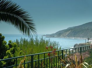 17700 Castellammare Dr, Pacific Palisades, CA 90272