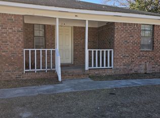 4738 W Oglethorpe Hwy #B, Hinesville, GA 31313