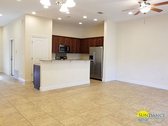 2nd image of 1246 Sharif Dr