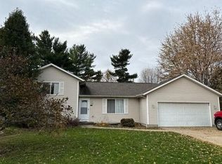 3113 Boone Ave SW, Wyoming, MI 49519