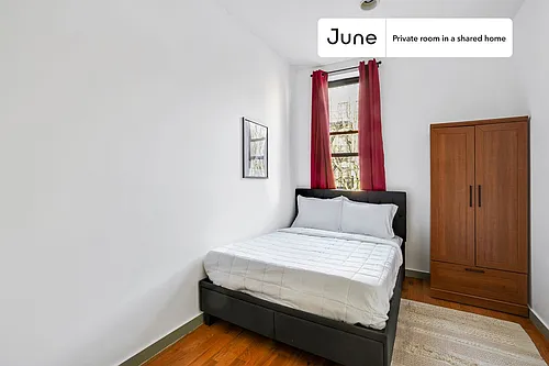 310 Tompkins Ave #B Photo 1