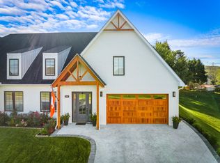 446 Lochmere Greene Dr, Morristown, TN 37814