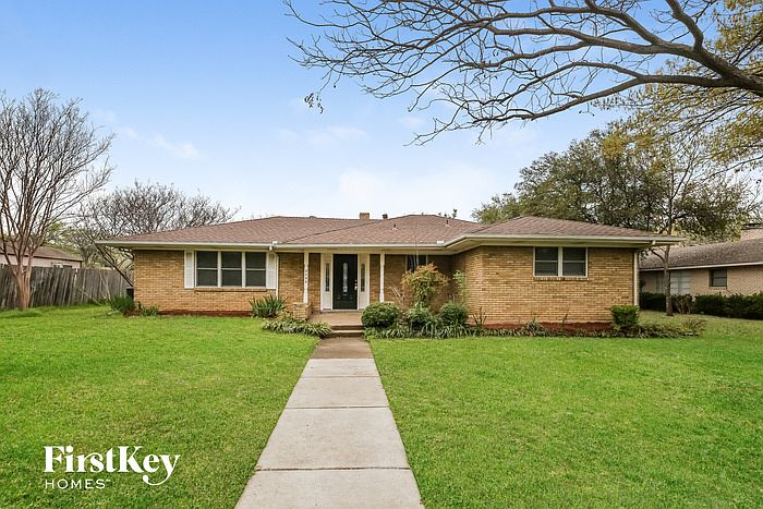 1st image of 2133 Huntington Dr