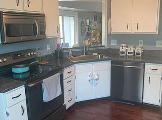 322 Seton Hall Ct, Valley Park, MO 63088