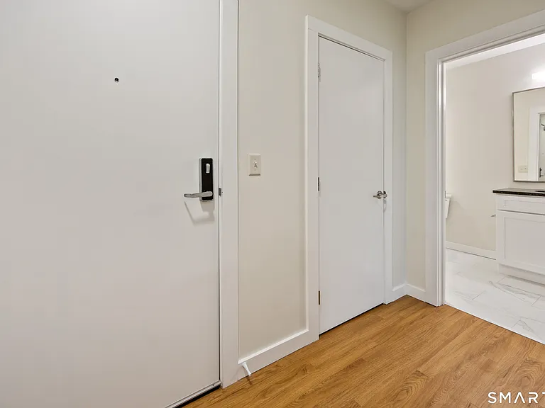 1355 Main St #302 — Photo 7
