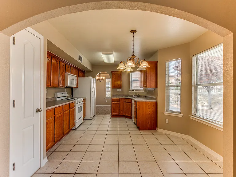 628 Paseo Hermoso Dr — Photo 14