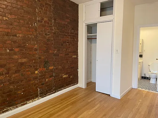 Rented by Best Apartments North Inc | media 7