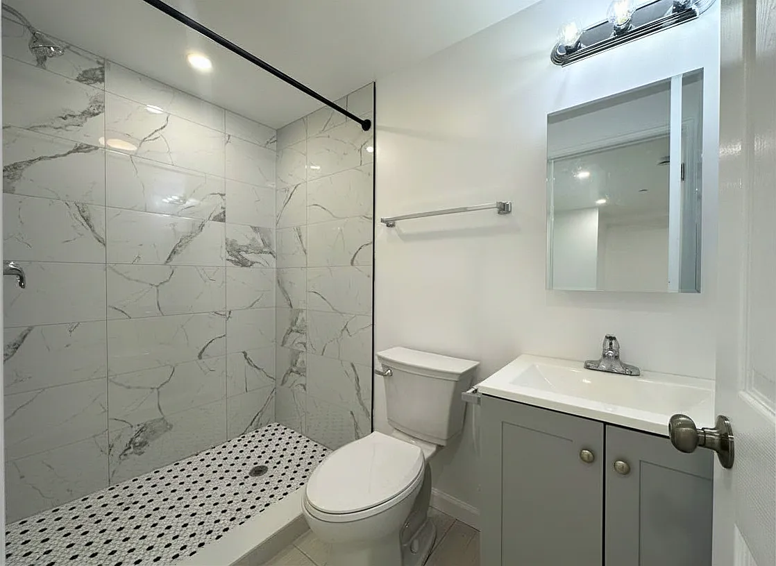 Building Photo - 44 Farrington St #1