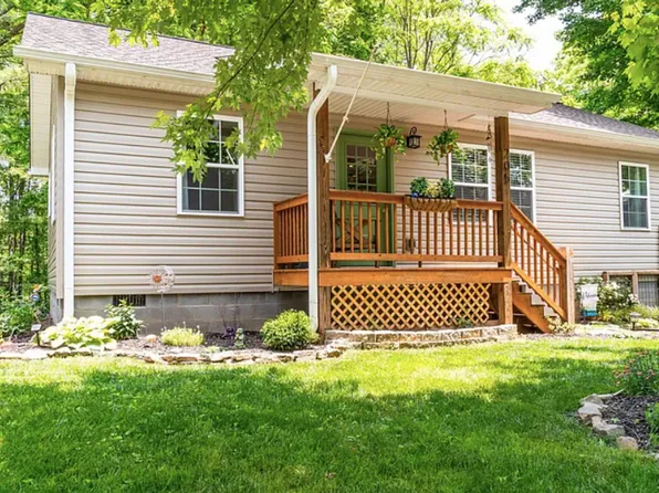 205 Star Ridge Rd, Canton, NC 28716