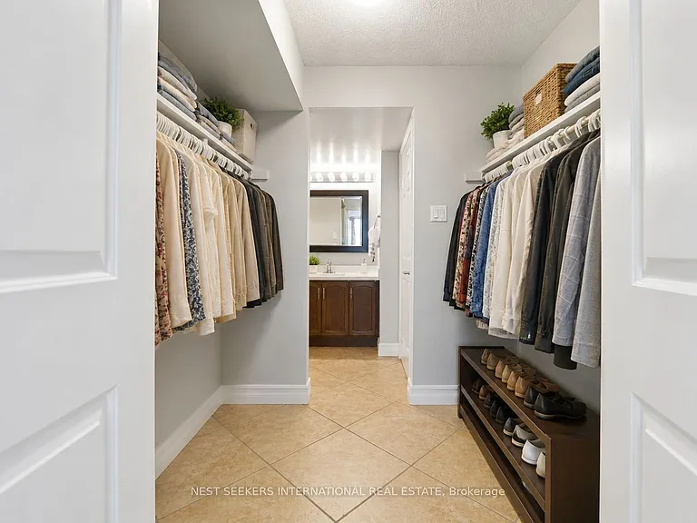 310 Mill St S #811 — Photo 8
