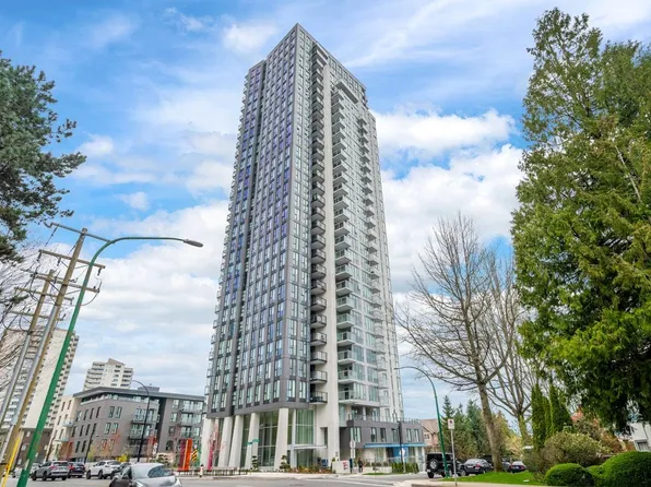 5685 Halley Ave #1502, Burnaby, BC V5H 2P9