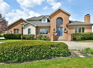 6367 Angel Ct, Warren, OH 44481