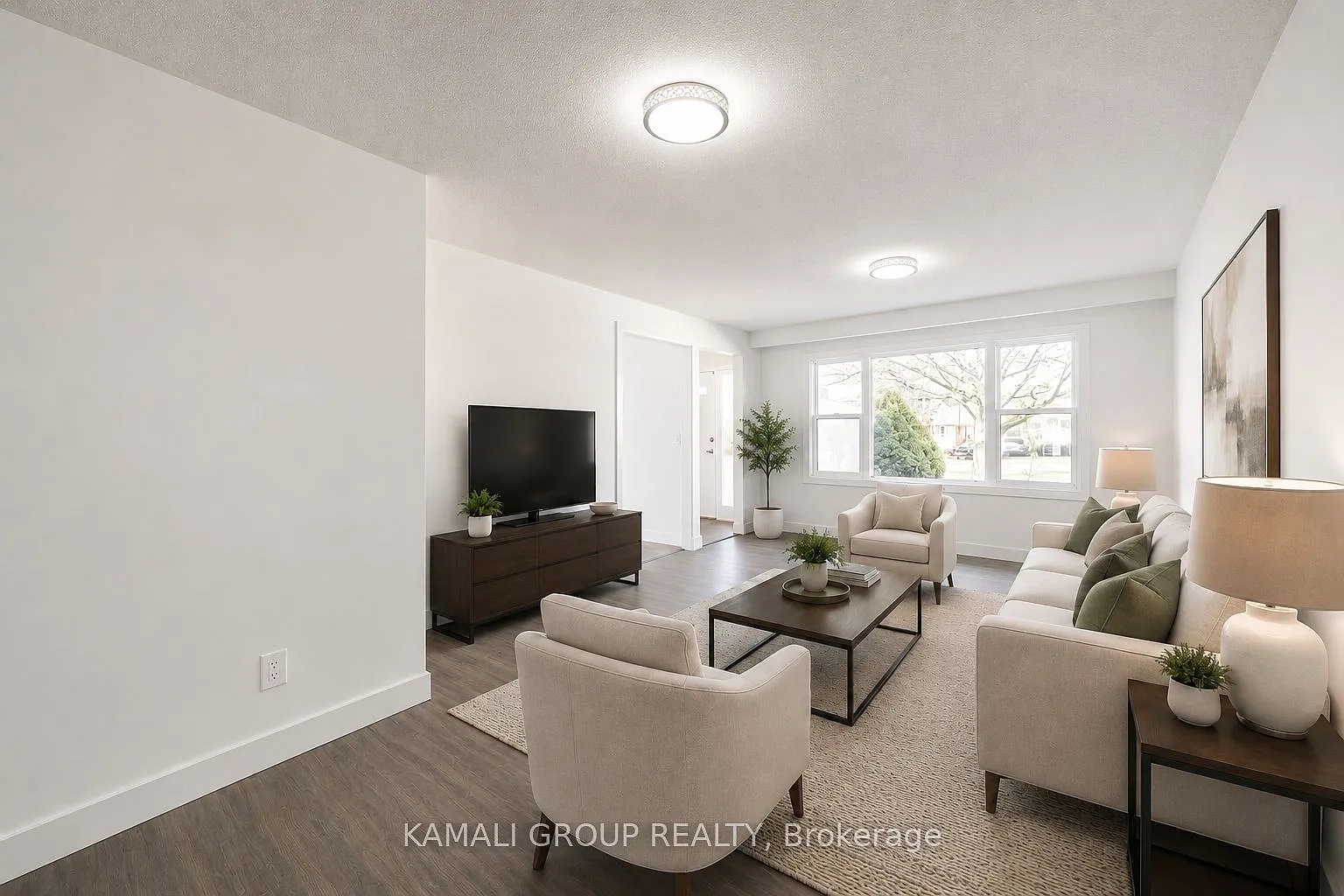 3 bed, $2,200 — Photo 3