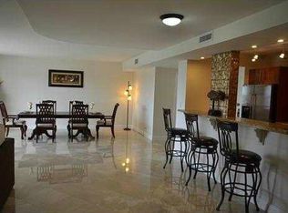 3800 Hillcrest Dr #806-08, Hollywood, FL 33021