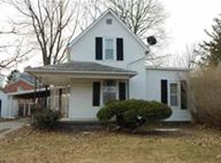 702 E 4th St, Fowler, IN 47944