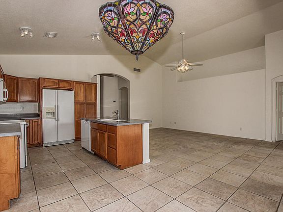 5th image of 6669 W Aurora Dr