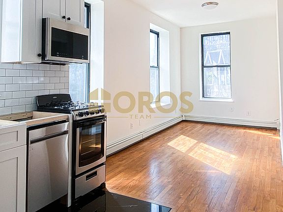 3rd image of 283 E 7th St APT 6C
