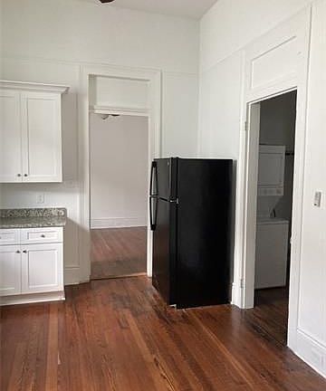 4th image of 919 N Lopez St