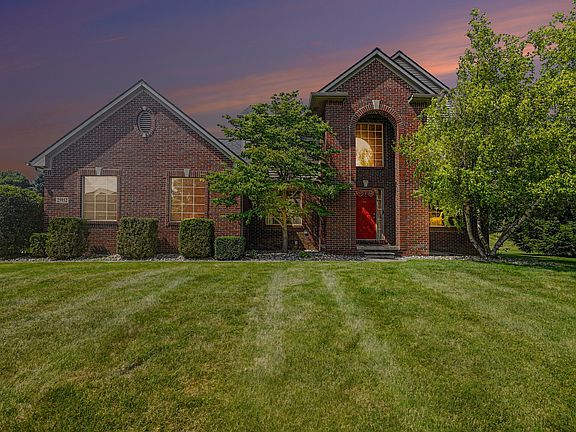 4th image of 25932 Cobblers Ln