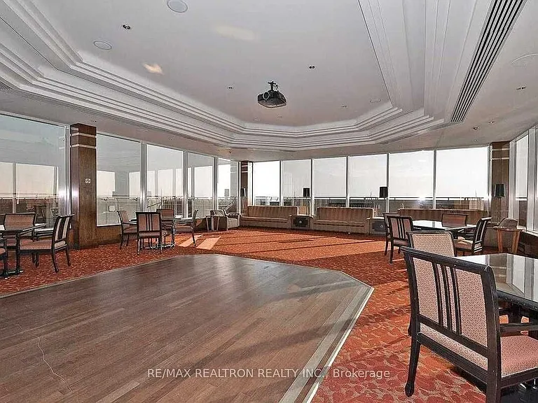 1 Palace Pier Ct #3511 — Photo 35