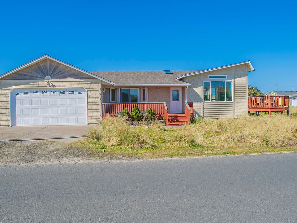 1st image of 206 NW Alsea Bay Dr