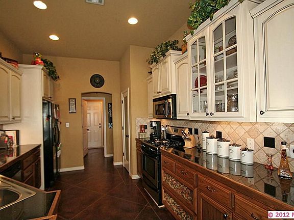 3rd image of 22515 Riverwood Dr