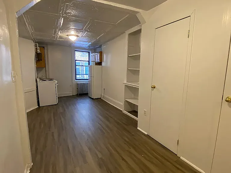 420 W 56th St #20 — Photo 1