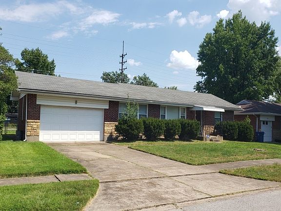 3rd image of 320 Gage Dr