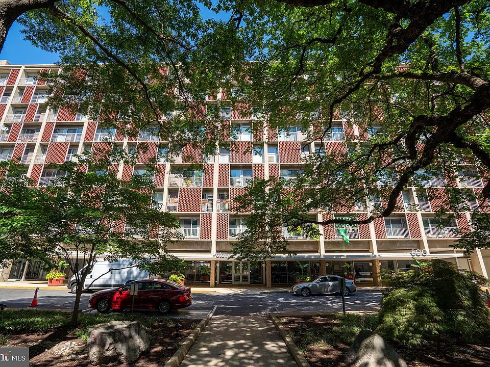 1st image of 800 4th St SW APT N609