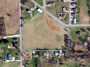 S 2nd St, Mitchell, IN 47446