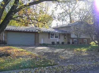 62 Fay Dr, Enon, OH 45323