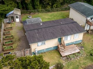 7383 SW Burl Dr, Waldport, OR 97394