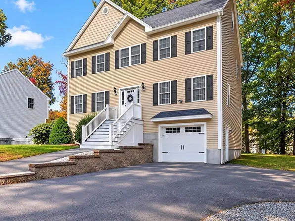 271 Burlington Ave, Wilmington, MA 01887