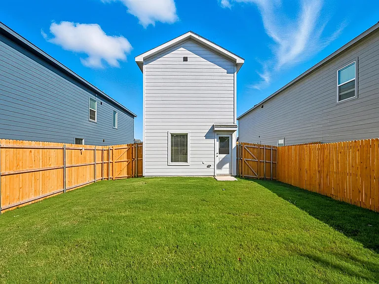 823 Sandhill Crane Ln — Photo 17