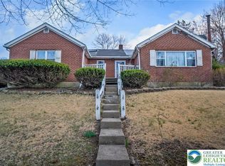 2118 Edgewood Ave, Easton, PA 18045