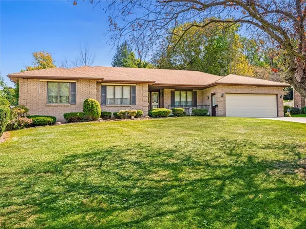 128 Red Hickory Dr, Rochester, NY 14626